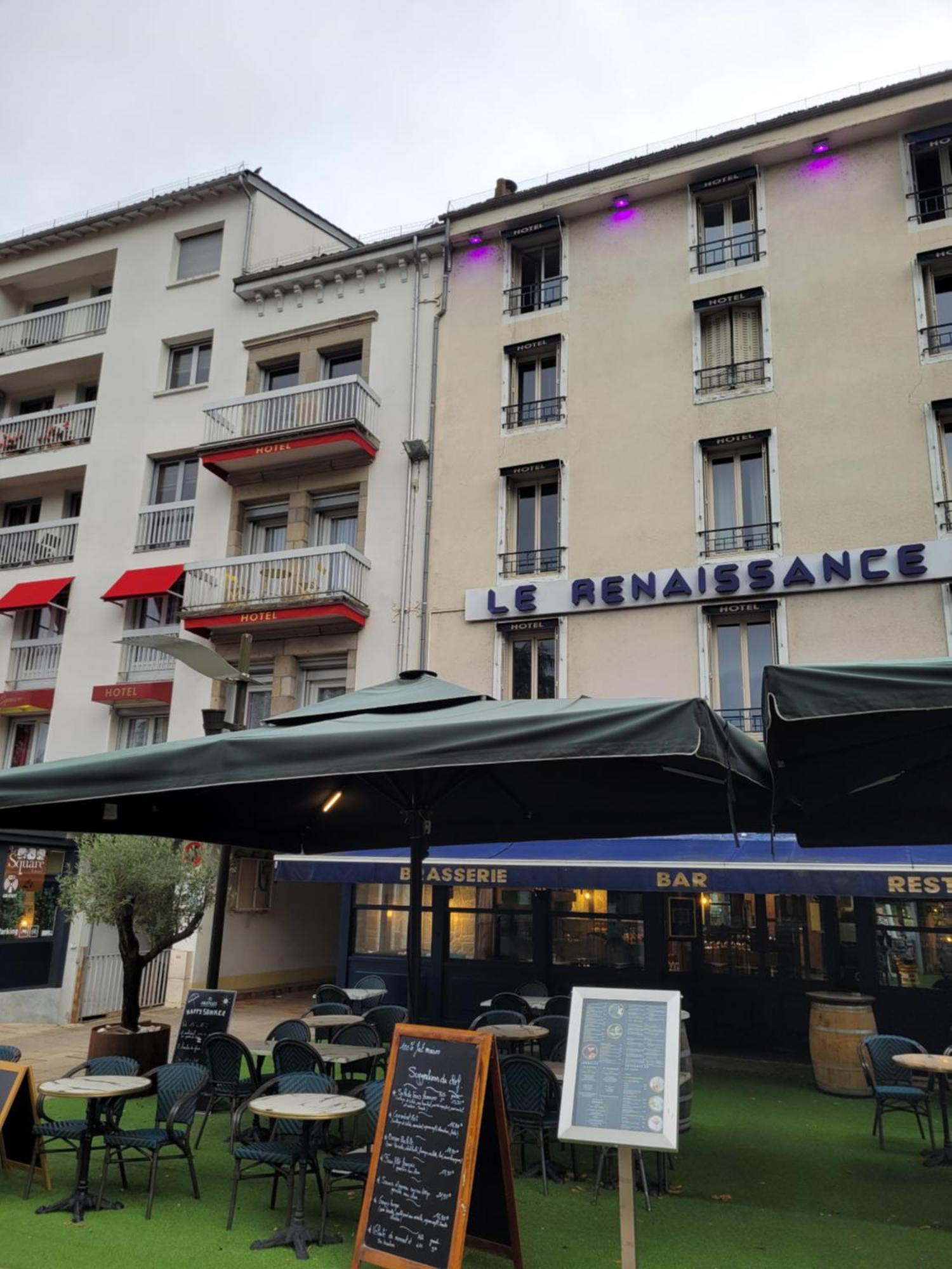Hotel Le Renaissance Aurillac Esterno foto